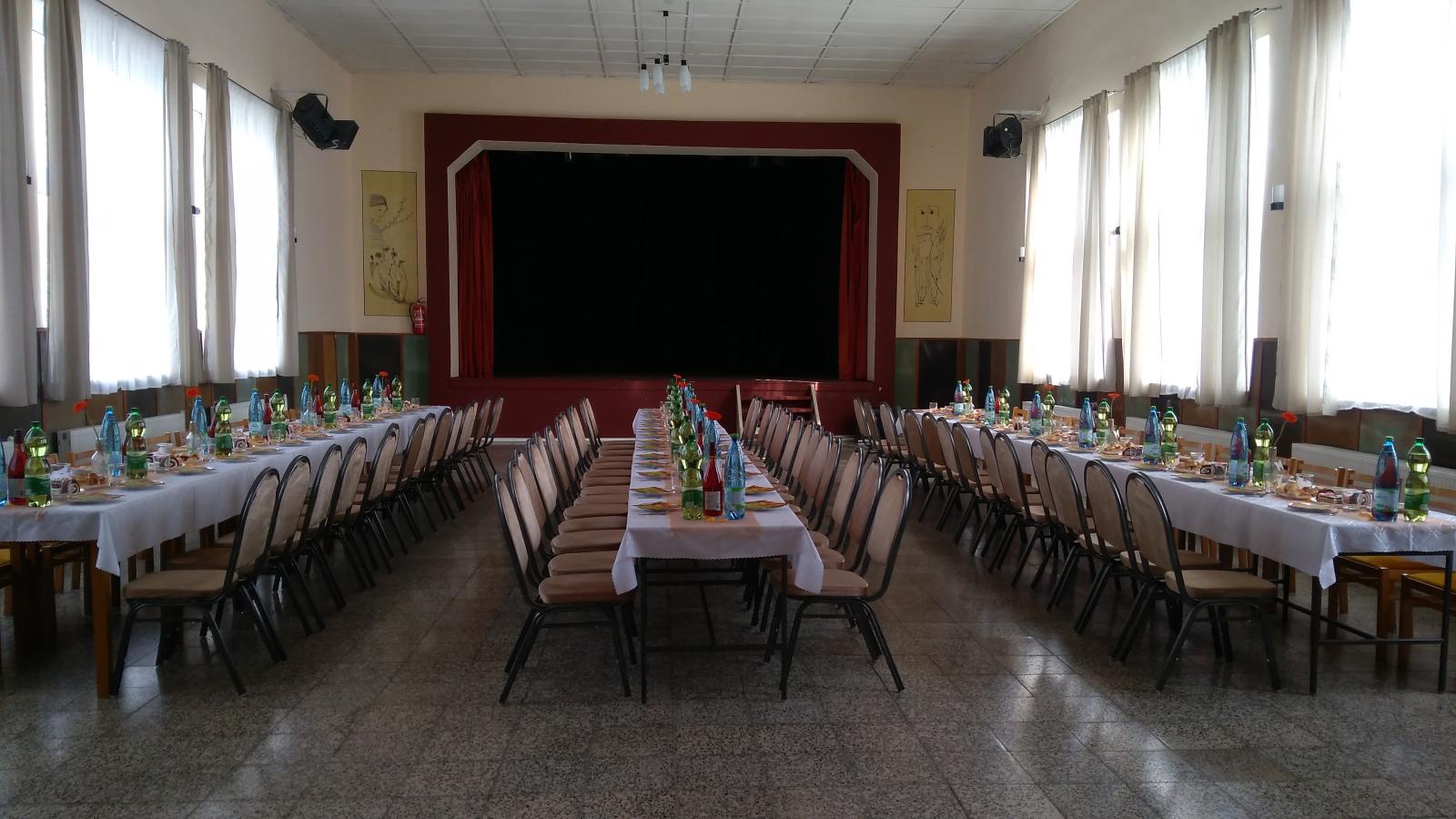 Fotogaléria Posedenie s dôchodcami 21.10.2018 (40) Posedenie s dôchodcami 21.10.2018